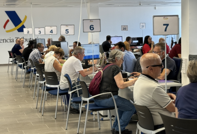 La_Generalitat_Abre_el_Plazo_para_Solicitar_Cita_Previa_en_la_Campana_de_la_Renta_2025.png