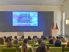 La Generalitat Valenciana promueve la formación sobre prevención del suicidio entre profesionales de centros de mayores