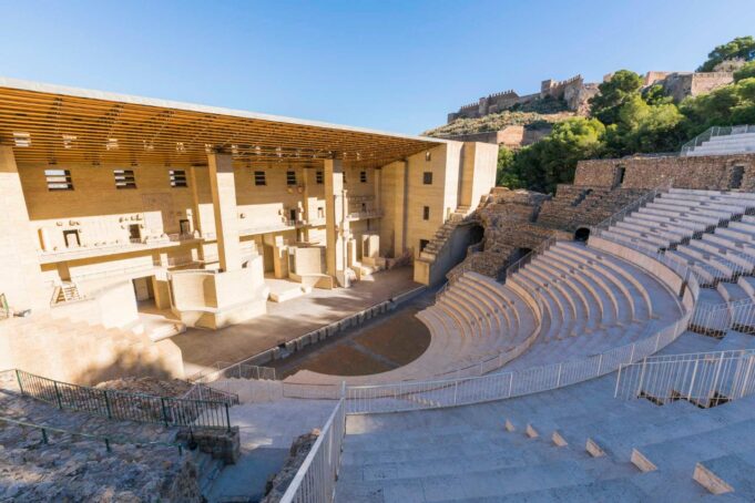 La Generalitat de Valencia impulsa la mejora del aforo y condiciones del Teatro Romano de Sagunto