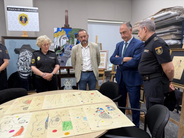 La_Policia_de_la_Generalitat_desmantela_una_red_de_falsificacion_de_obras_de_arte_de_Saura_Miro_y_Basquiat.jpg