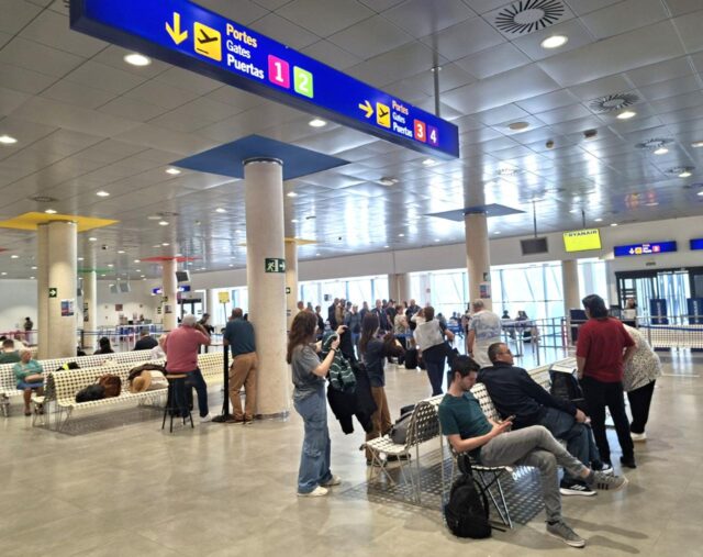 Record_de_pasajeros_en_el_aeropuerto_de_Castellon_en_abril_con_un_crecimiento_del_12.jpg