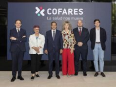 Representantes de la Comisión de Sanidad visitan las instalaciones logísticas de Cofares