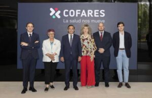 Representantes de la Comisión de Sanidad visitan las instalaciones logísticas de Cofares