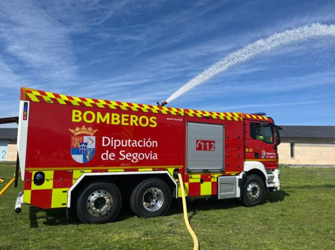 Surtruck muestra en Hannover vehículos de emergencias más conectados y seguros