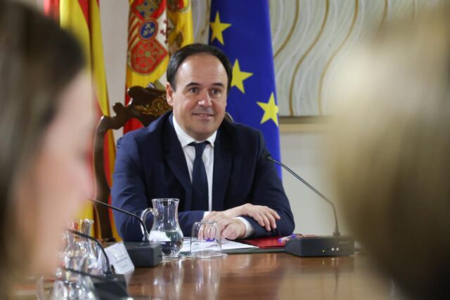 El_presidente_de_la_Generalitat_cumple_el_63_de_sus_compromisos_en_seis_meses_de_gestion.jpg