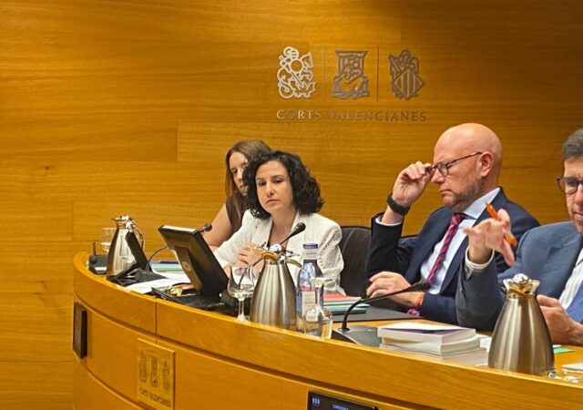 Elena_Albalat_revela_los_nuevos_presupuestos_de_2026_con_una_inversion_historica_en_servicios_sociales.jpg