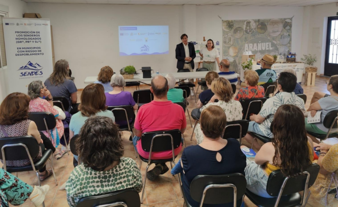 La Generalitat de Valencia promueve 15 rutas de senderismo en Castellón para fomentar el turismo en la naturaleza