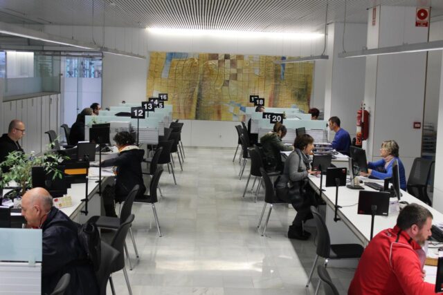 La_red_de_oficinas_PROP_de_la_Generalitat_recibe_la_mejor_valoracion_ciudadana_de_su_historia_con_un_954_sobre_10.jpg