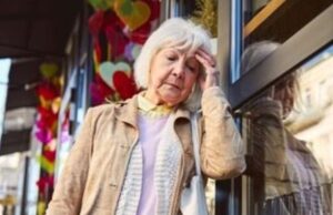 Dejar de caminar no siempre es cosa de la edad: la estenosis de canal puede tener tratamiento
