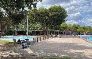 Consternación en Mislata tras la muerte de una vecina en la piscina de La Canaleta