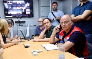 Juanfran Pérez Llorca participa en la reunión del CECOPI para coordinar la extinción del incendio en La Vall d’Uixó