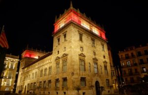 La Generalitat Apoya a la Selección Española de Fútbol con Iluminación Especial en el Palau y el Transporte Público