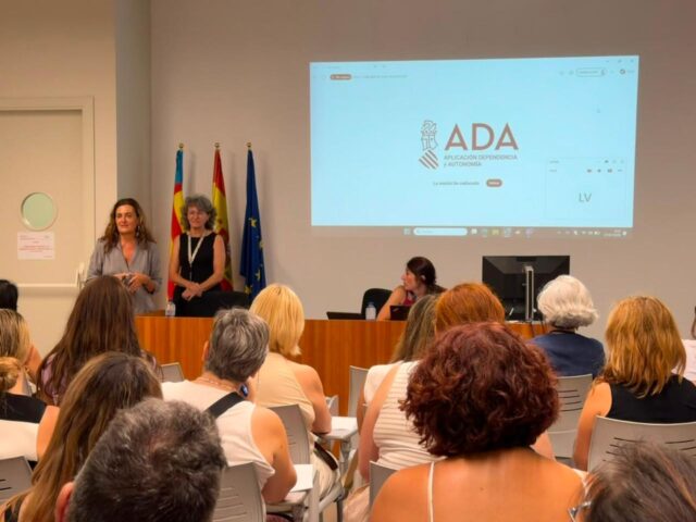 La_Generalitat_Capacita_a_Profesionales_en_Dependencia_para_Optimizar_la_Gestion_de_Expedientes.jpg