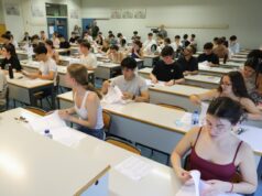 Las notas de corte para grados universitarios en la Comunidad Valenciana descienden hasta 0,373 puntos en la segunda adjudicación