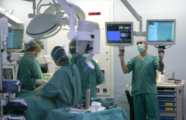 Sanidad_logra_reducir_la_espera_quirurgica_para_pacientes_criticos_a_17_dias_estableciendo_un_nuevo_record.jpg