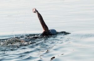 Programas de aprendizaje de natación buscan reducir las muertes por ahogamiento