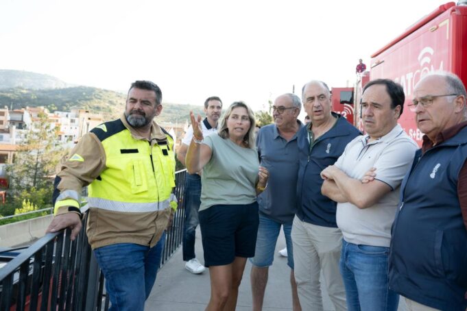 El President Pérez Llorca participa en la coordinación de la extinción de incendios en la Comunidad Valenciana