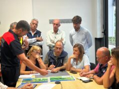 El incendio forestal en El Saler estabilizado; se mantienen restricciones de movilidad