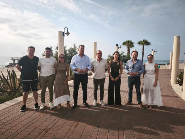 La_Generalitat_Valenciana_intensifica_el_control_de_la_calidad_del_agua_con_5.000_analisis_este_verano.jpg
