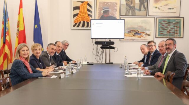 La_Generalitat_de_Valenciana_Inicia_la_Alianza_por_la_Defensa_y_la_Seguridad_para_Colaborar_con_la_Sociedad_Civil.jpg