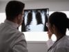 Pacientes y sanitarios ponen voz a la fibrosis pulmonar en Más allá del pulmón