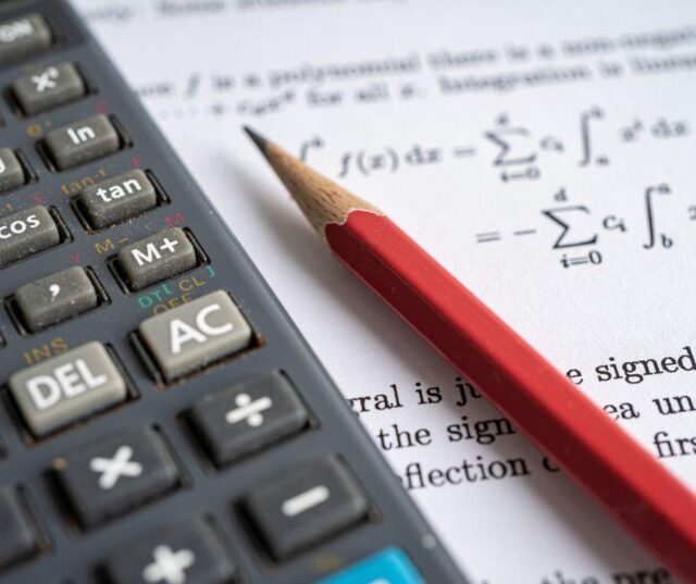 La_Conselleria_de_Educacion_Presenta_Informes_de_Evaluacion_para_Mejorar_la_Planificacion_Educativa.jpg