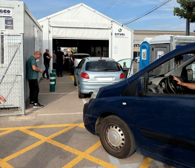 La_Conselleria_de_Industria_inaugura_una_nueva_estacion_provisional_de_ITV_en_Onda.png