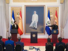 El Salvador y Cox pactan proyectos de baterías, energía solar, gas natural y agua
