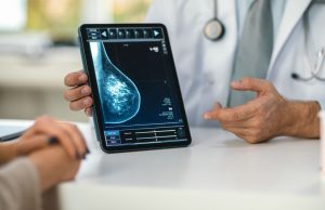 Kisqali más terapia endocrina reduce el riesgo de muerte frente a la terapia endocrina sola en Natalee